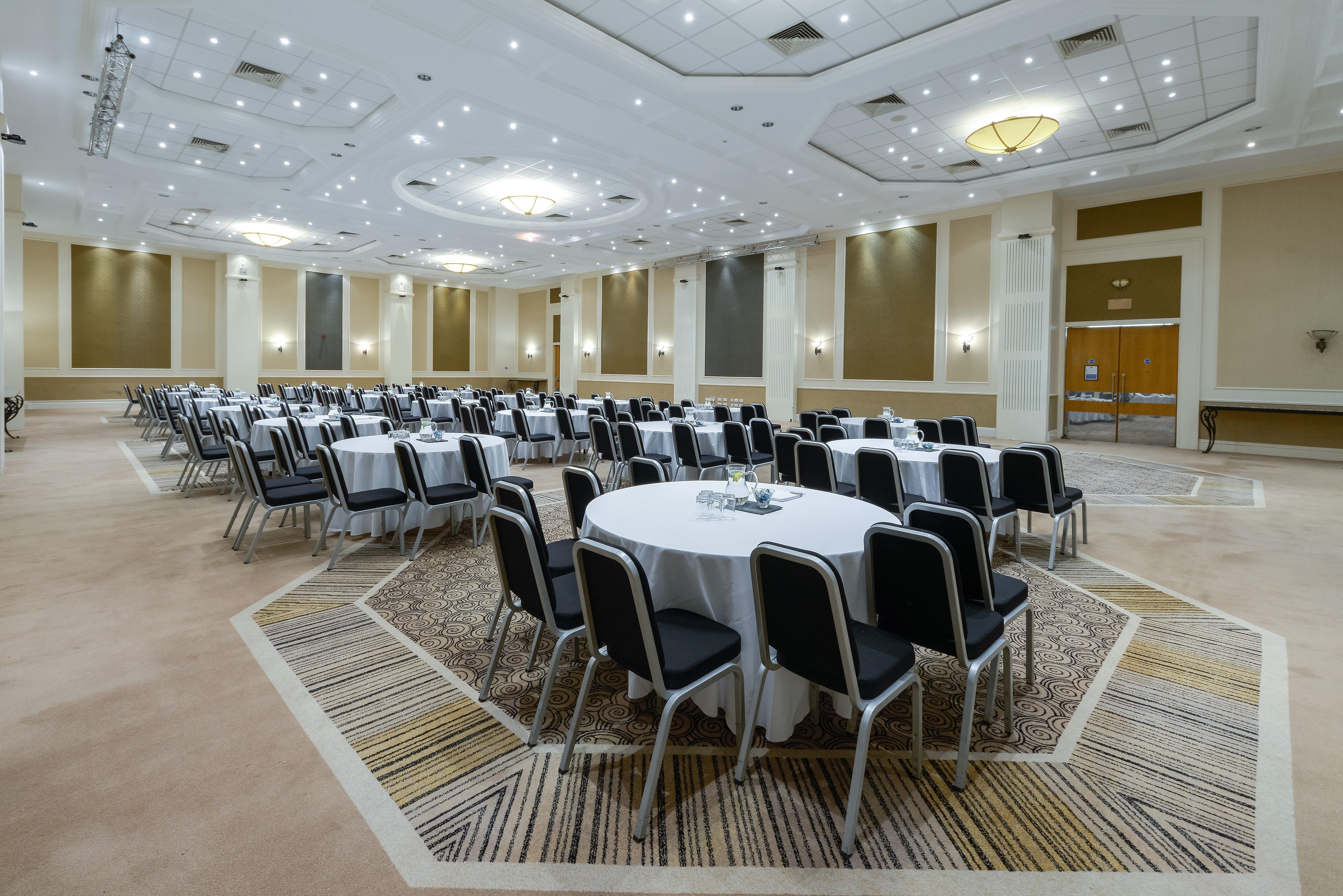Hotel Crowne Plaza Plymouth By Ihg Esterno foto