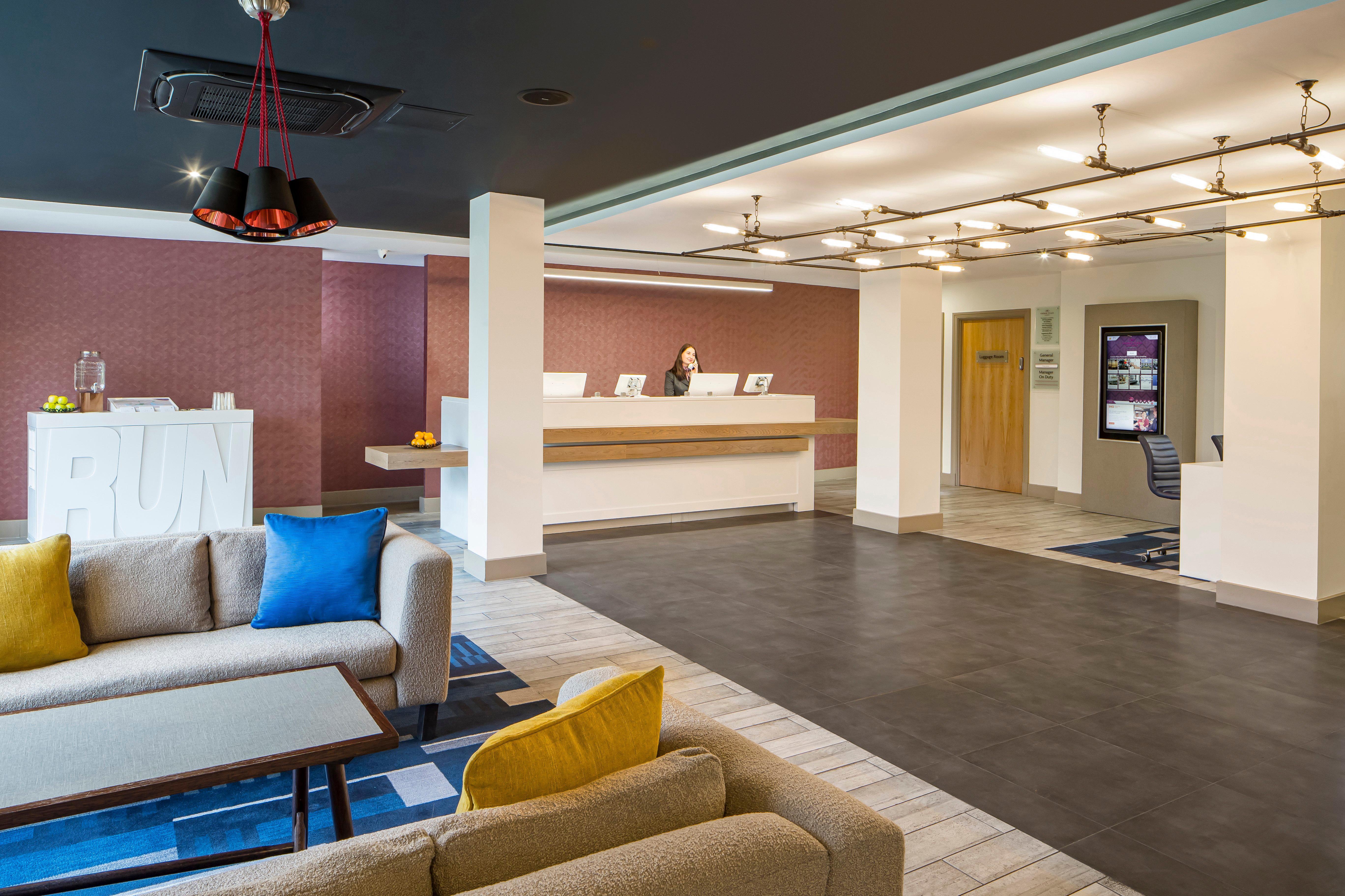 Hotel Crowne Plaza Plymouth By Ihg Esterno foto