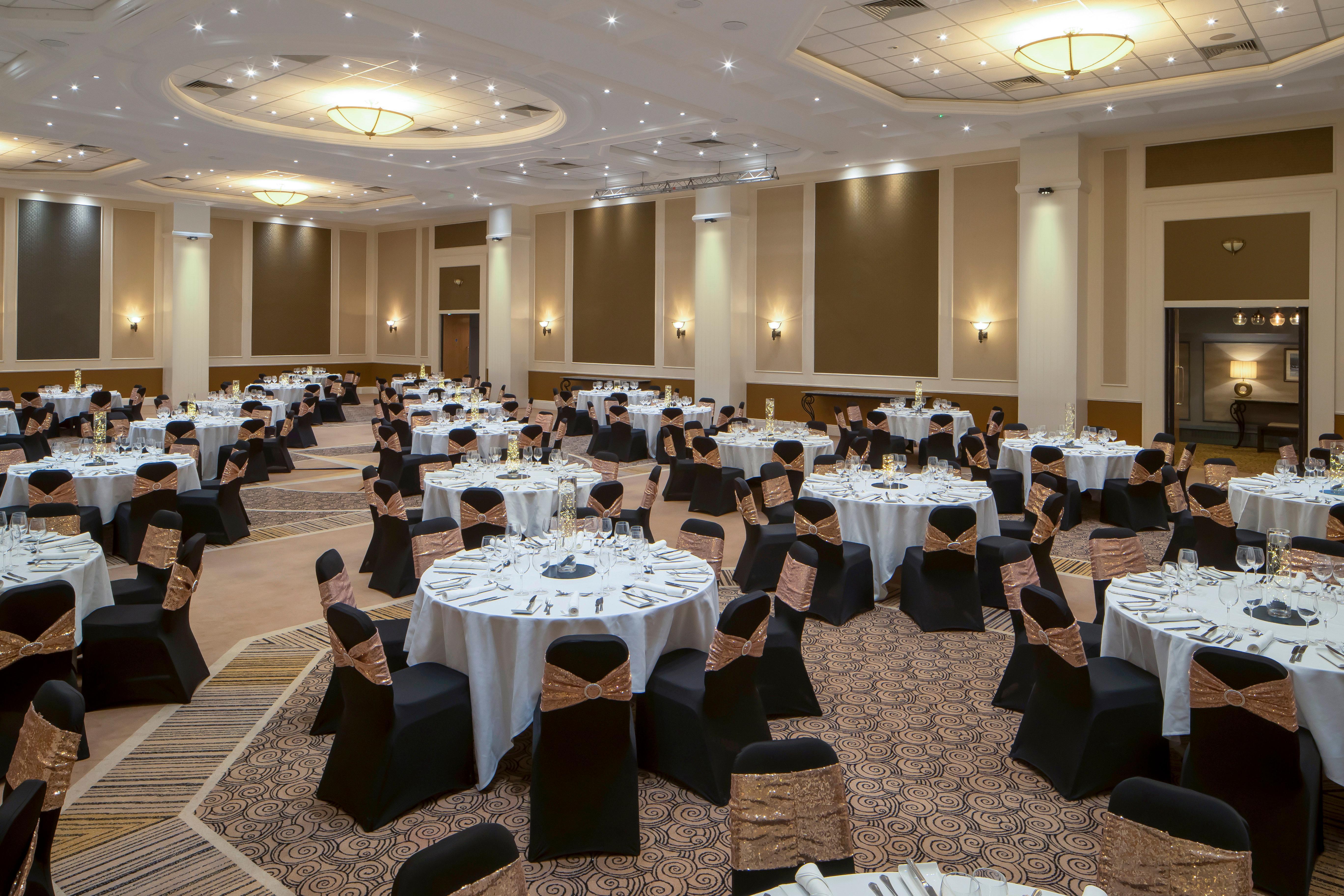 Hotel Crowne Plaza Plymouth By Ihg Esterno foto